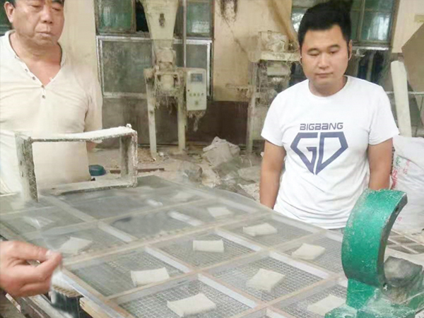 旭瑞網業的篩網，價格合理，靜電處理好